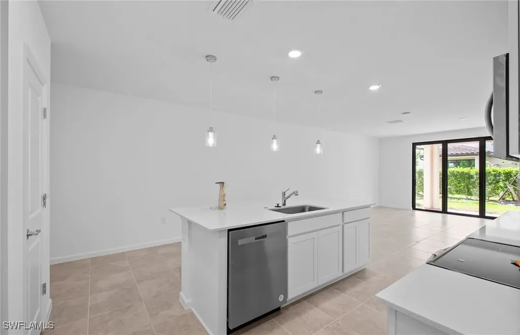 1632 Lake Jessup Circle Cape Coral FL 33909