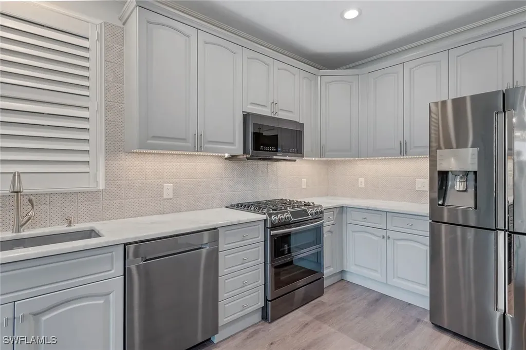9134 Cherry Oaks Lane Naples FL 34114