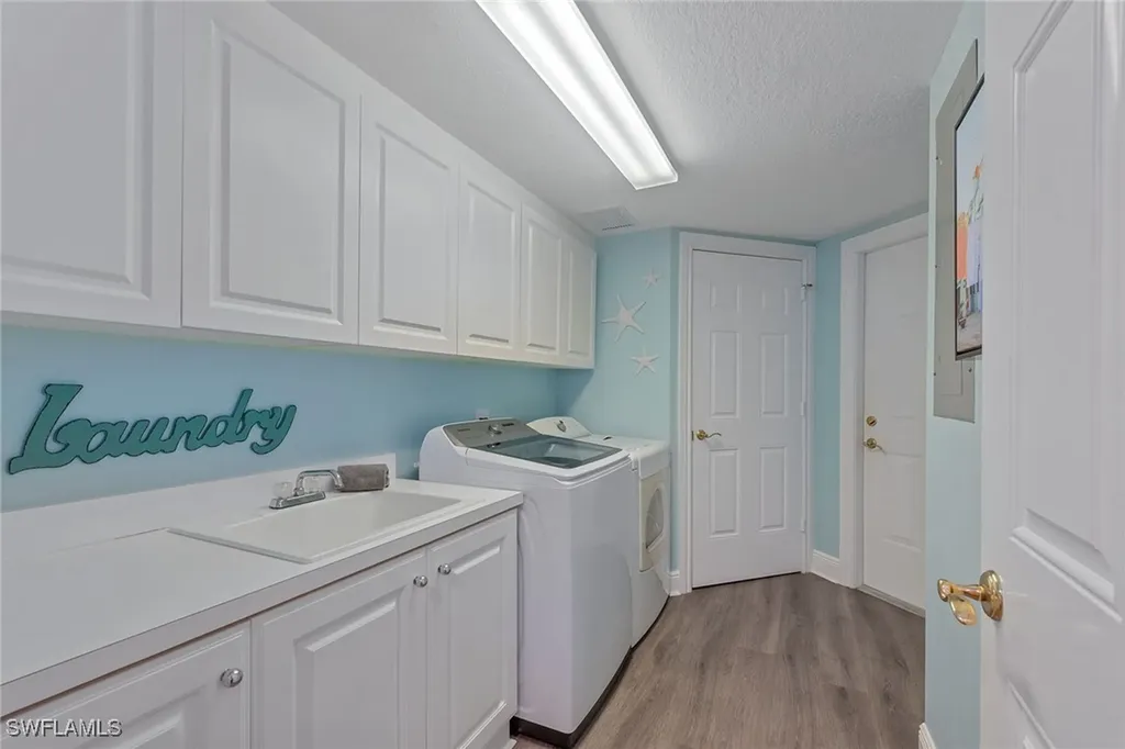 9134 Cherry Oaks Lane Naples FL 34114