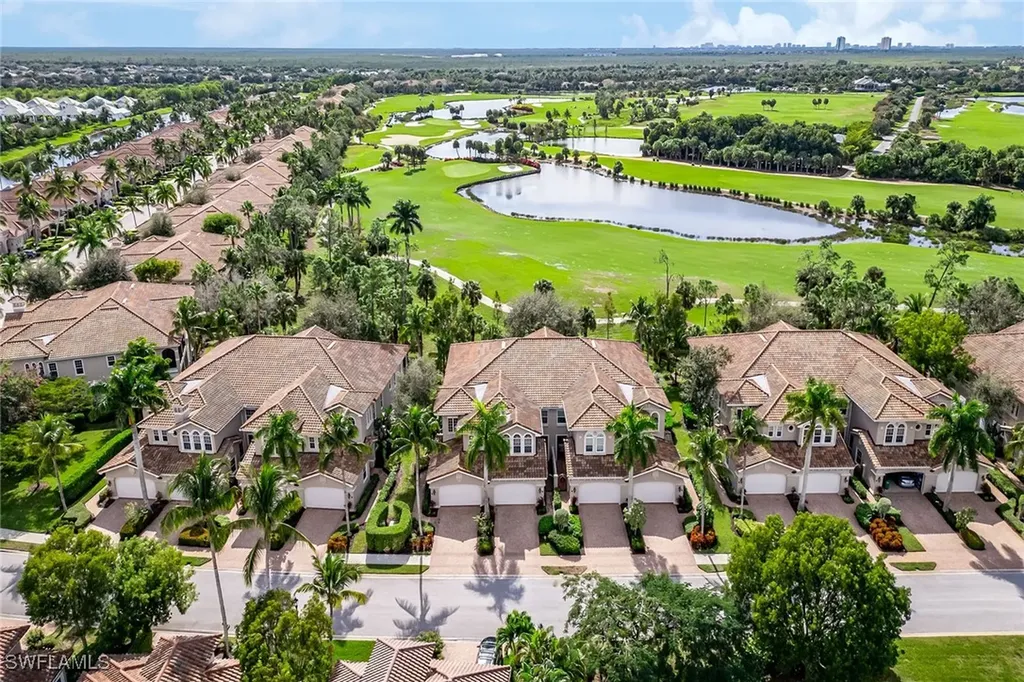 9134 Cherry Oaks Lane Naples FL 34114