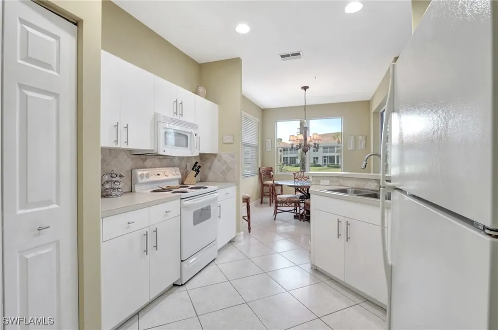 784 Carrick Bend Circle Naples FL 34110