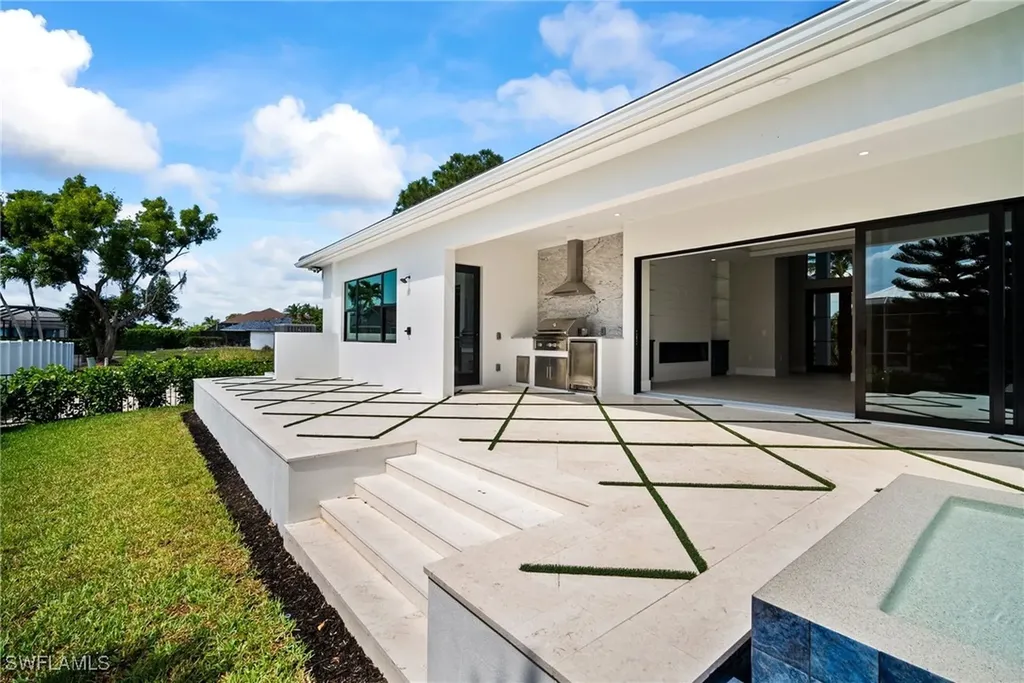1385 Merrimac Avenue Marco Island FL 34145