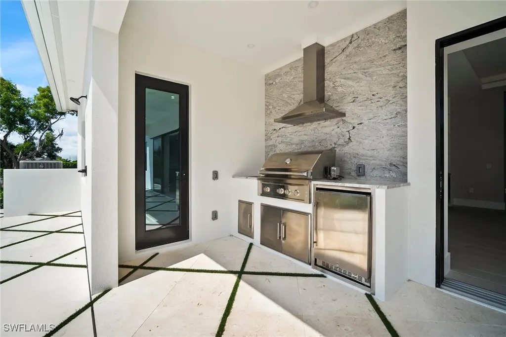 1385 Merrimac Avenue Marco Island FL 34145