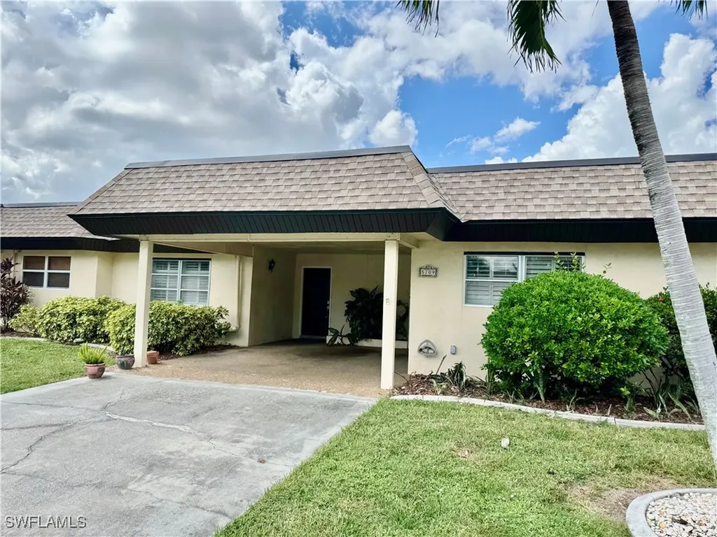 5709 Harbour Club Road Fort Myers FL 33919