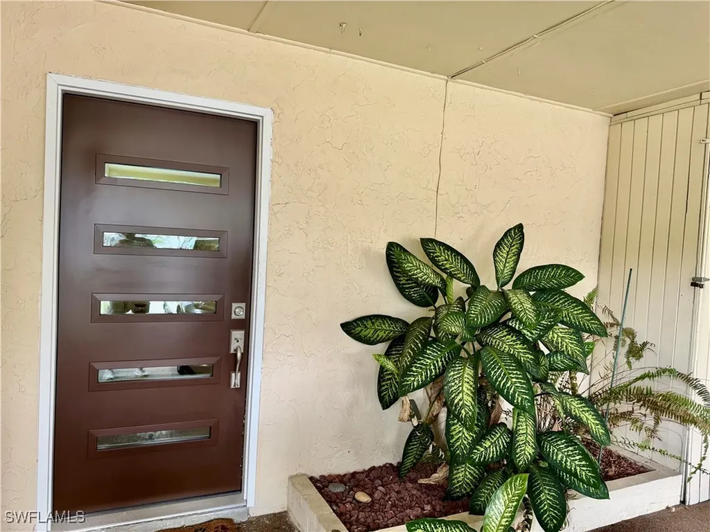 5709 Harbour Club Road Fort Myers FL 33919
