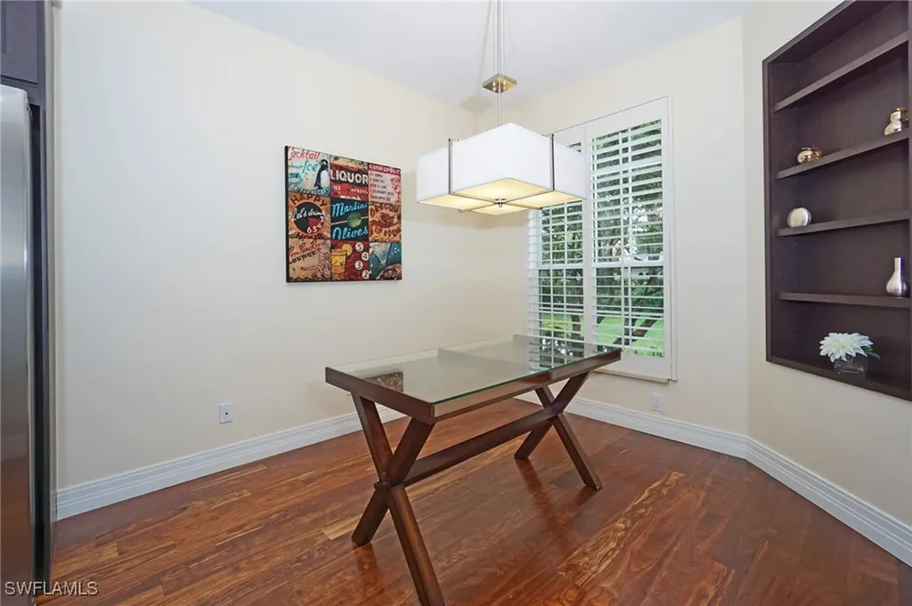 8472 Abbington Circle Naples FL 34108