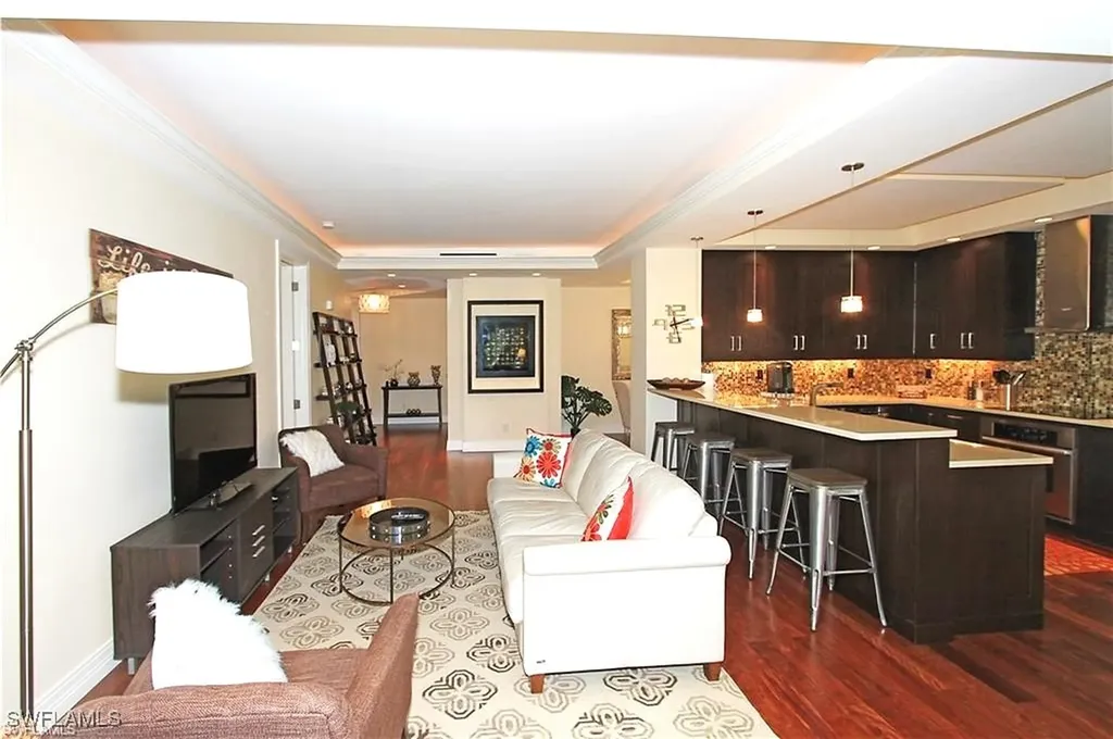 8472 Abbington Circle Naples FL 34108