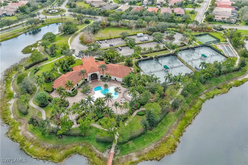 19396 La Serena Drive Estero FL 33967