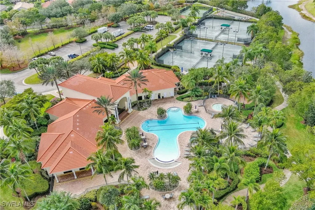 19396 La Serena Drive Estero FL 33967