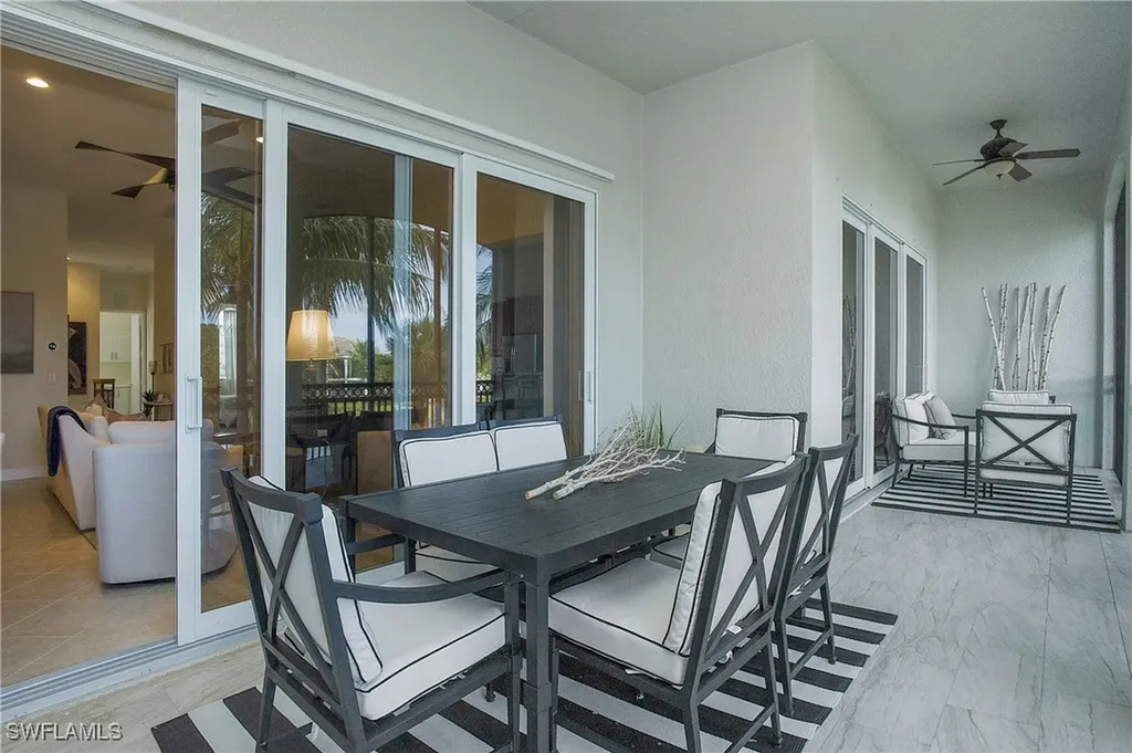 9239 Tesoro Lane Naples FL 34114