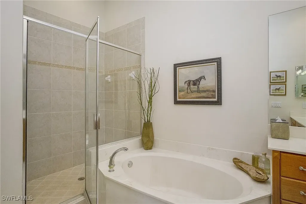 9239 Tesoro Lane Naples FL 34114
