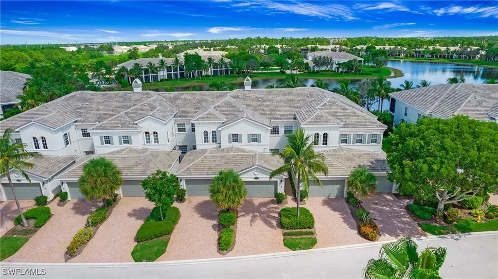 9239 Tesoro Lane Naples FL 34114