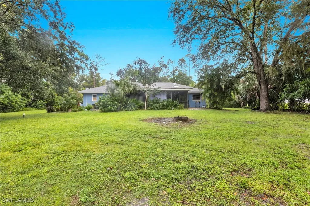 25356 Pinson Drive Bonita Springs FL 34135