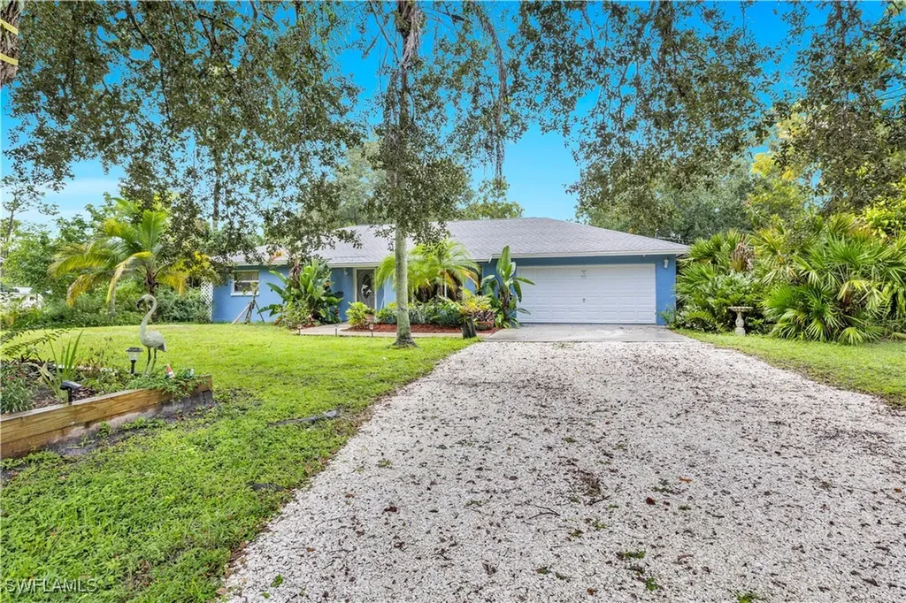25356 Pinson Drive Bonita Springs FL 34135