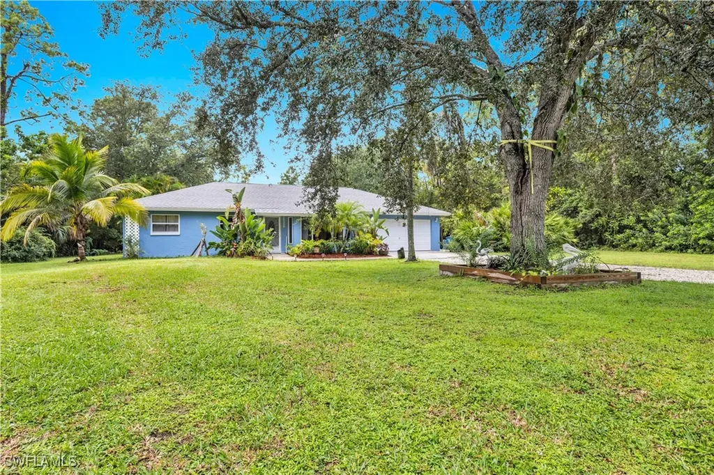25356 Pinson Drive Bonita Springs FL 34135