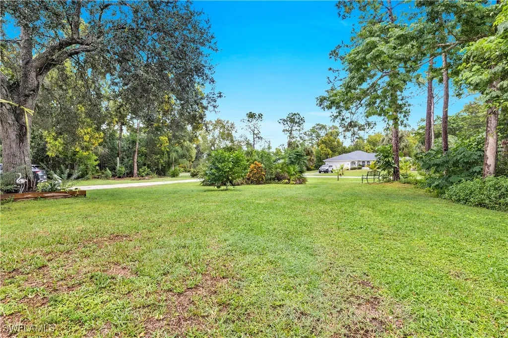 25356 Pinson Drive Bonita Springs FL 34135