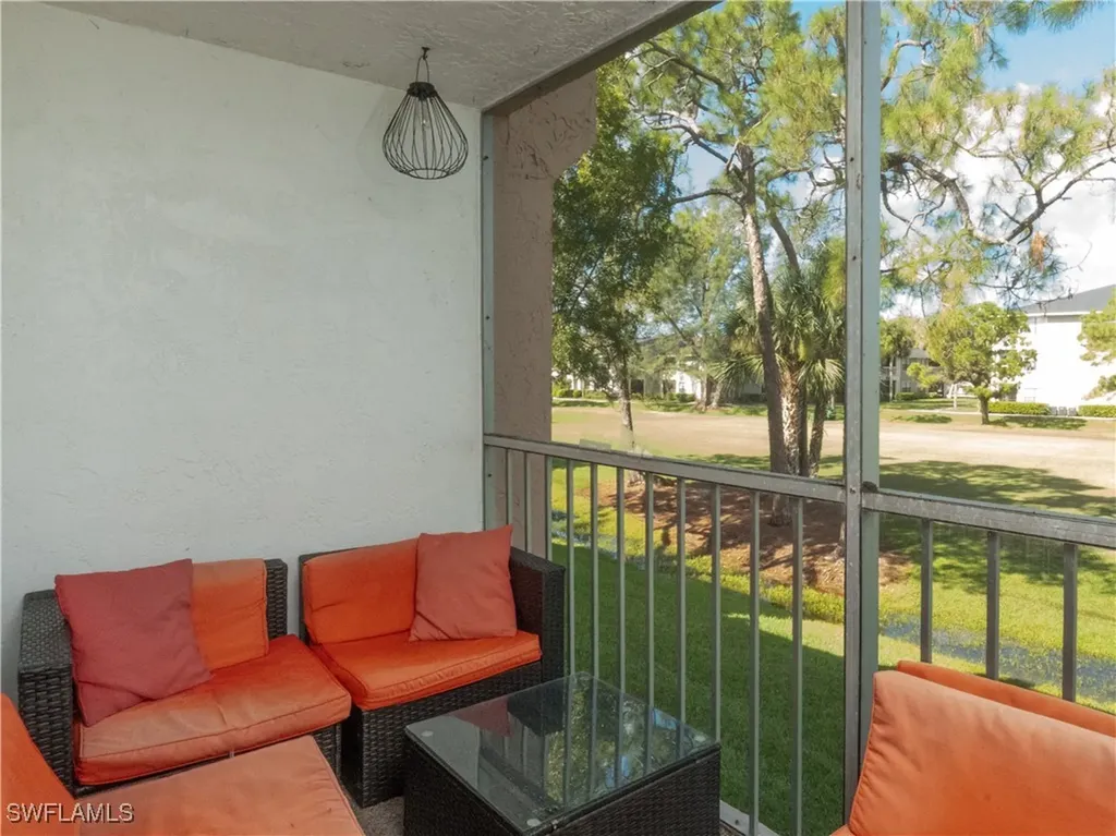 180 Turtle Lake Court Naples FL 34105