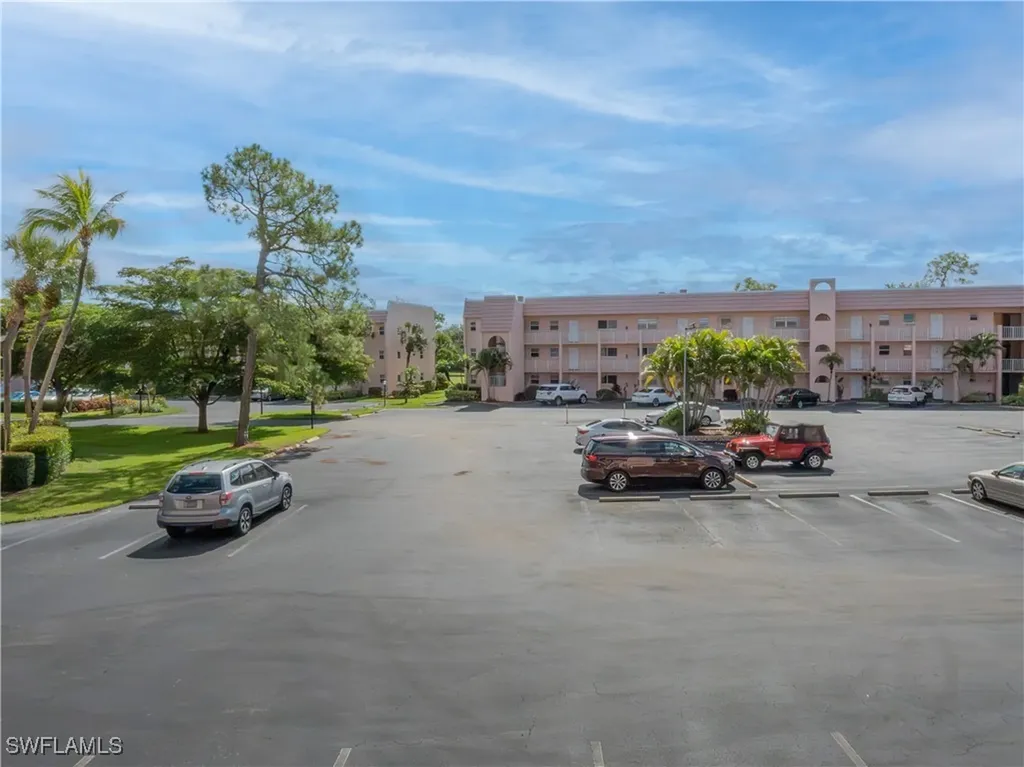 180 Turtle Lake Court Naples FL 34105