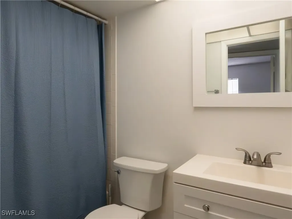 180 Turtle Lake Court Naples FL 34105