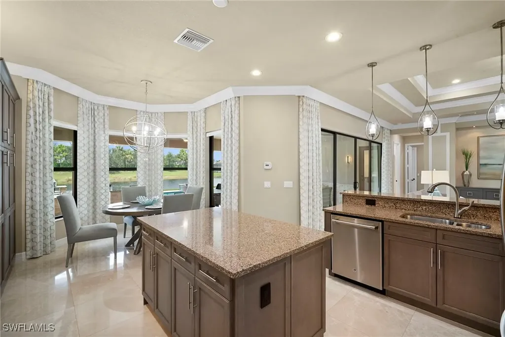 4450 Caldera Circle Naples FL 34119