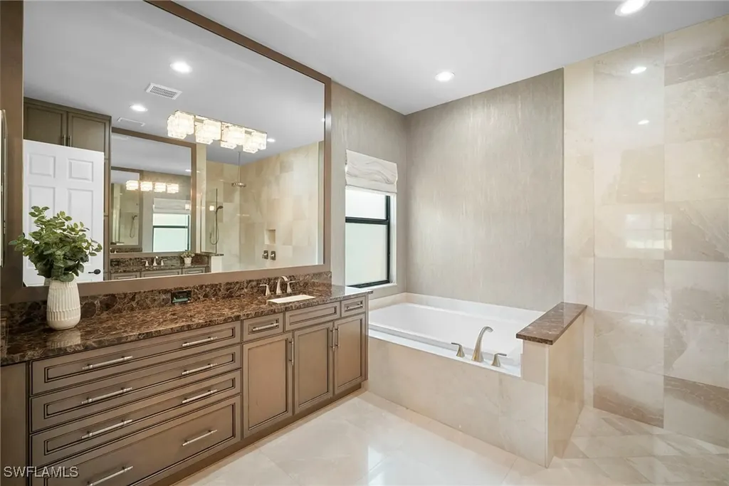 4450 Caldera Circle Naples FL 34119