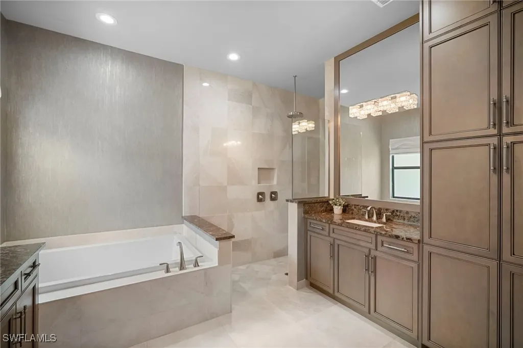 4450 Caldera Circle Naples FL 34119