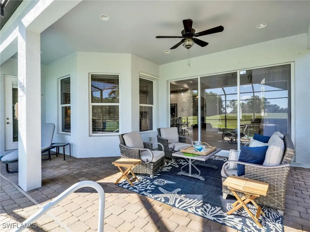 6096 Dogleg Drive Naples FL 34113