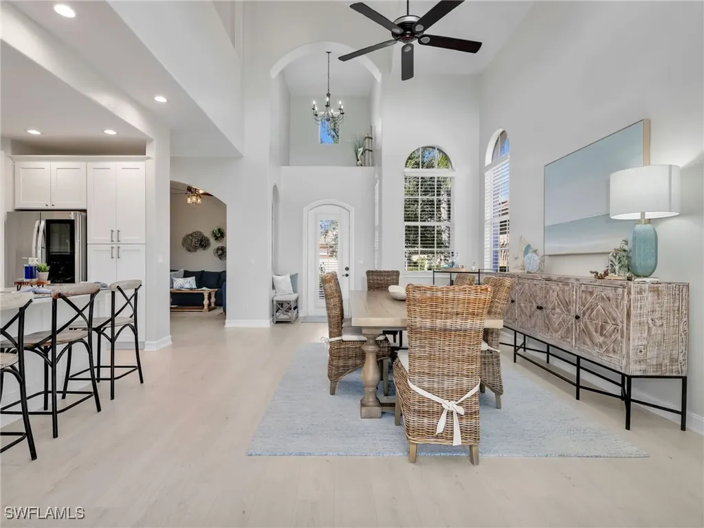 6096 Dogleg Drive Naples FL 34113