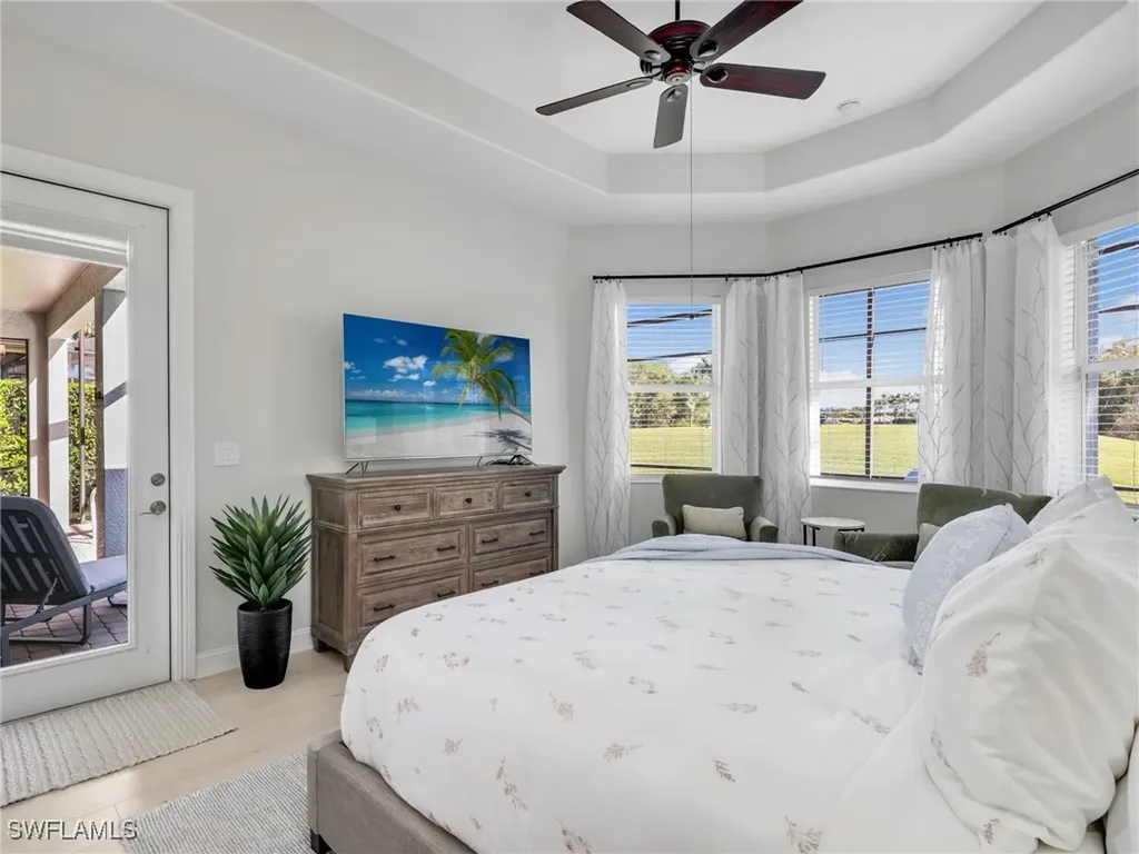 6096 Dogleg Drive Naples FL 34113