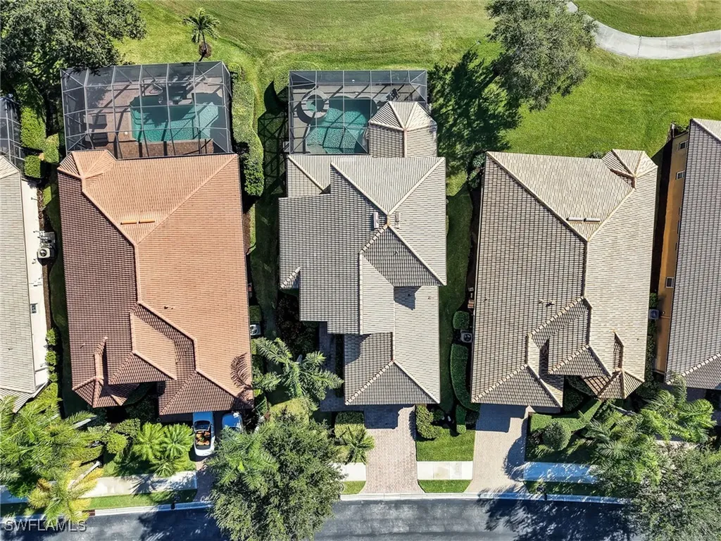 6096 Dogleg Drive Naples FL 34113
