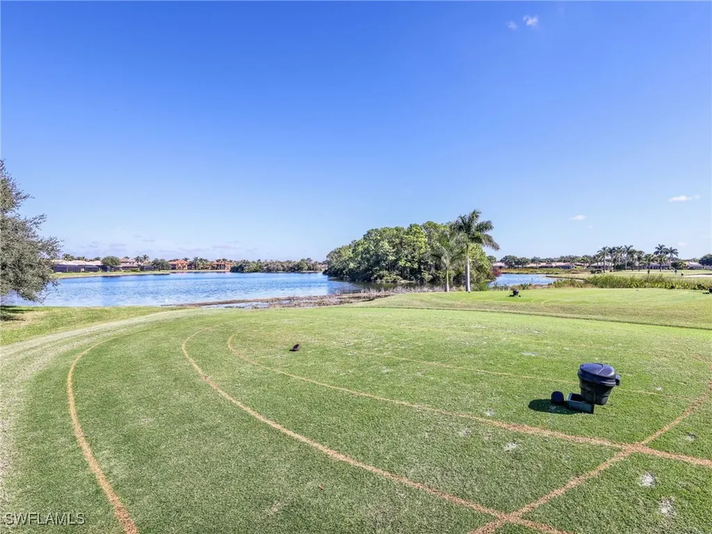 6096 Dogleg Drive Naples FL 34113