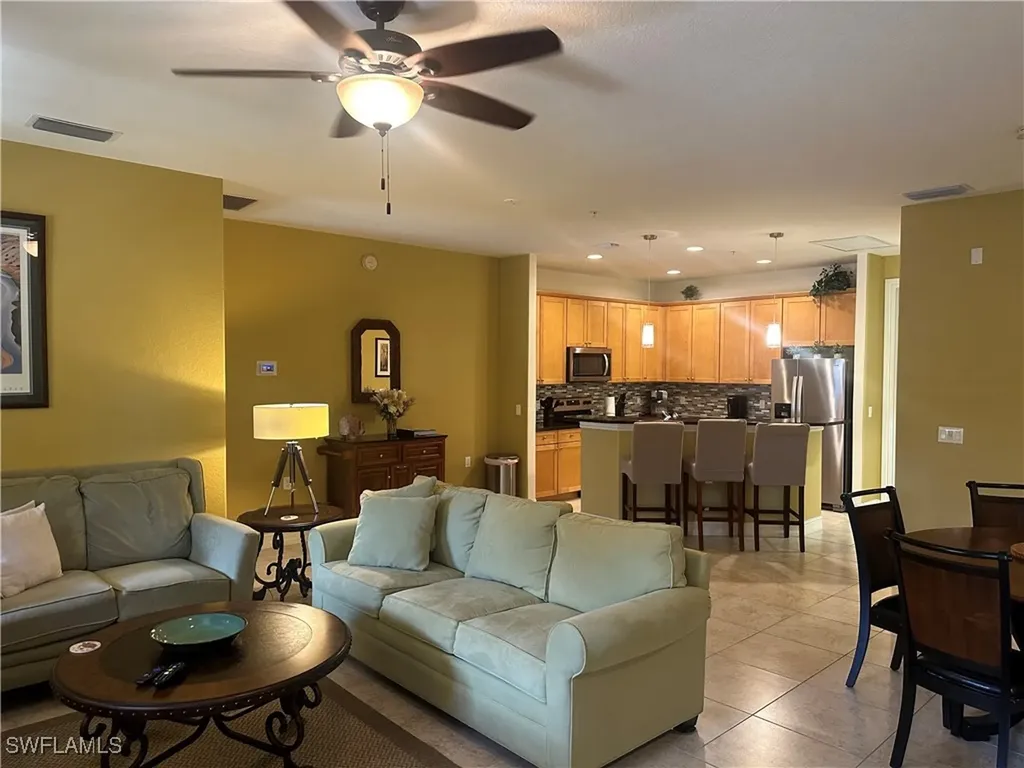 9134 Chula Vista Street Naples FL 34113
