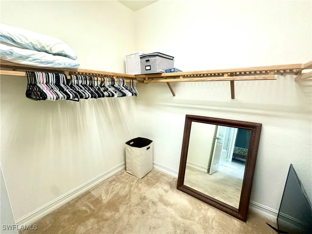 9134 Chula Vista Street Naples FL 34113