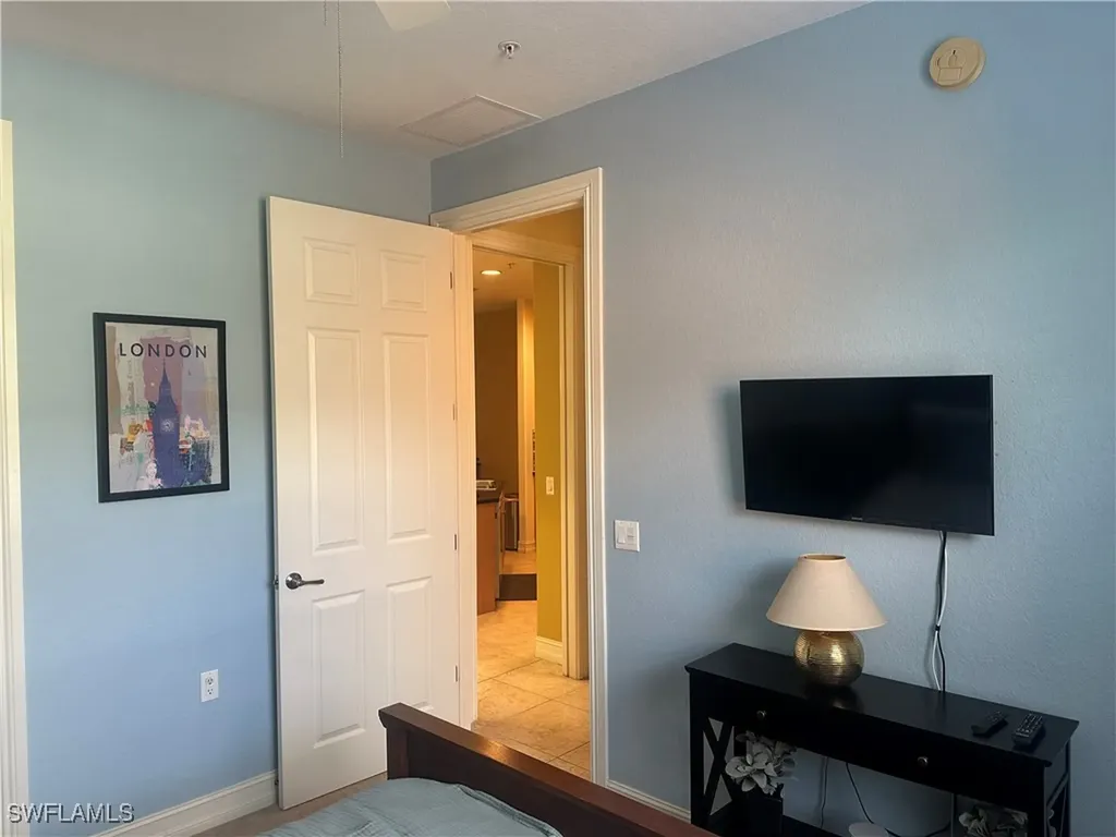 9134 Chula Vista Street Naples FL 34113