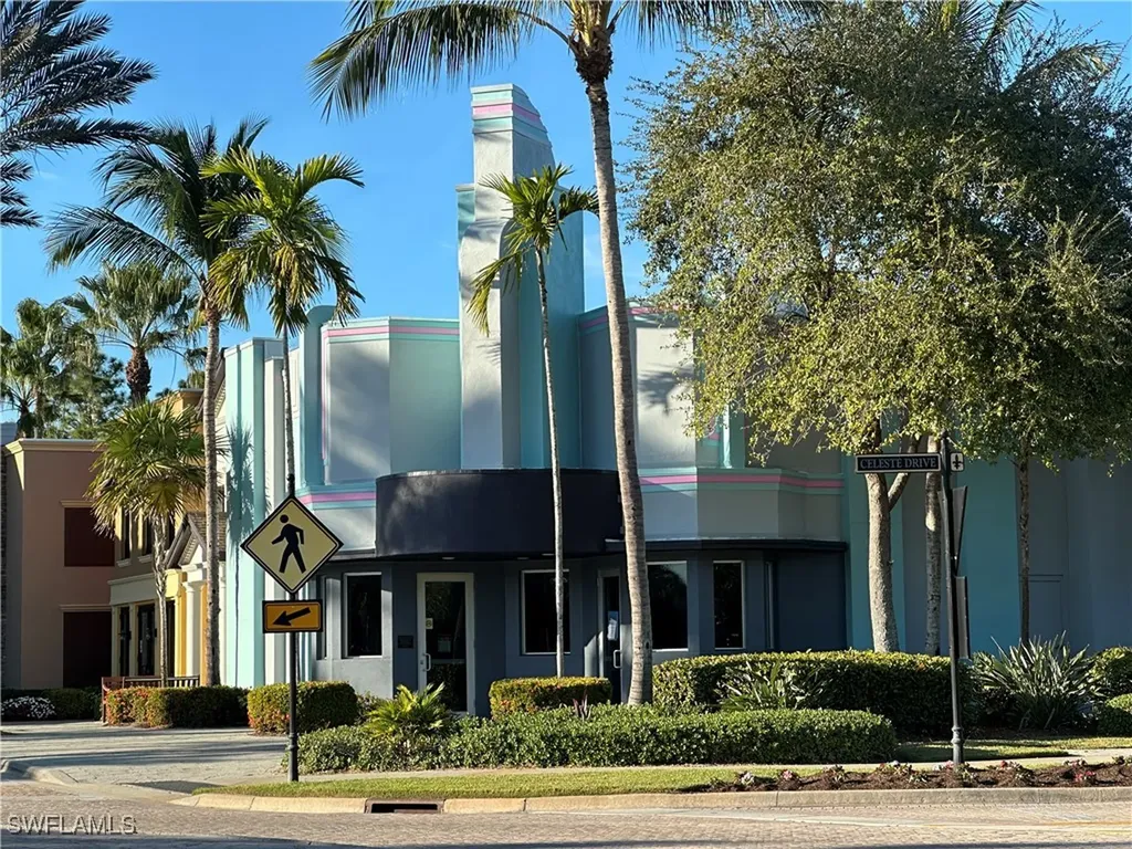 9134 Chula Vista Street Naples FL 34113
