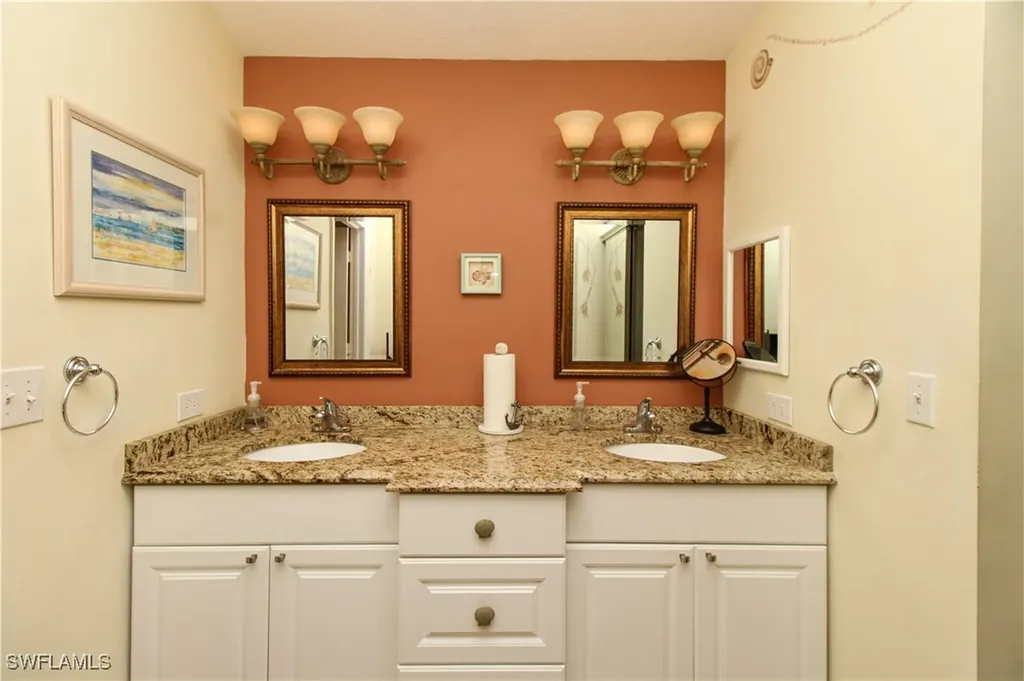 306 Emerald Bay Circle Naples FL 34110