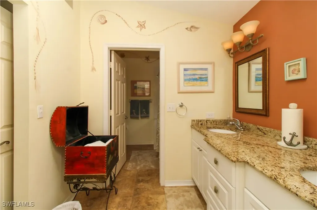 306 Emerald Bay Circle Naples FL 34110
