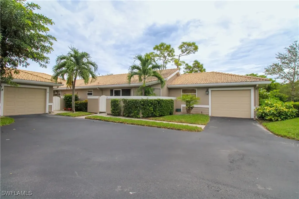 306 Emerald Bay Circle Naples FL 34110