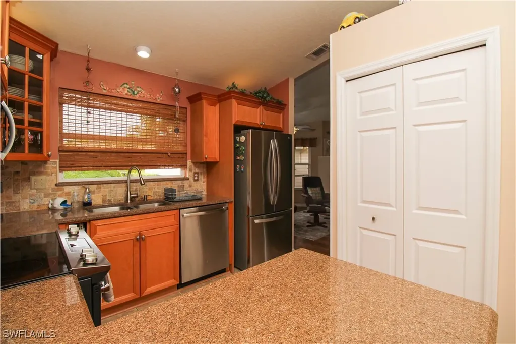 306 Emerald Bay Circle Naples FL 34110