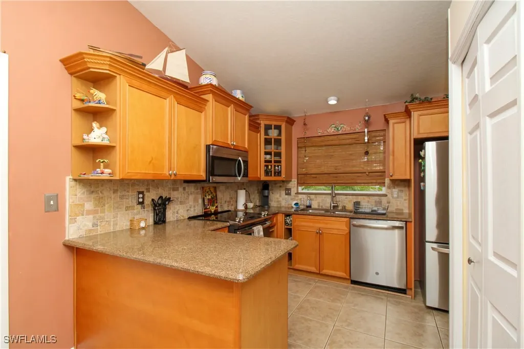 306 Emerald Bay Circle Naples FL 34110