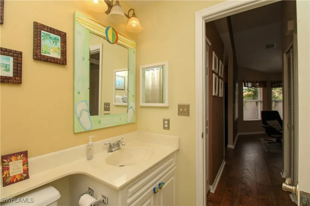 306 Emerald Bay Circle Naples FL 34110