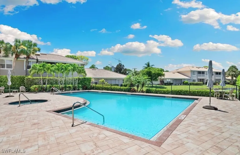 306 Emerald Bay Circle Naples FL 34110