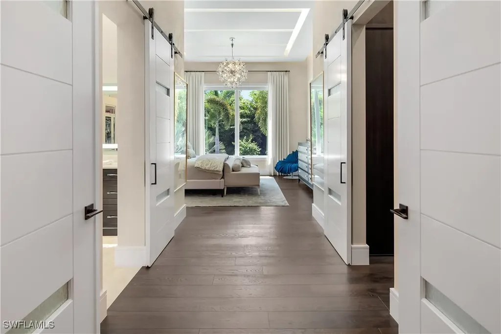 882 Cassena Road Naples FL 34108