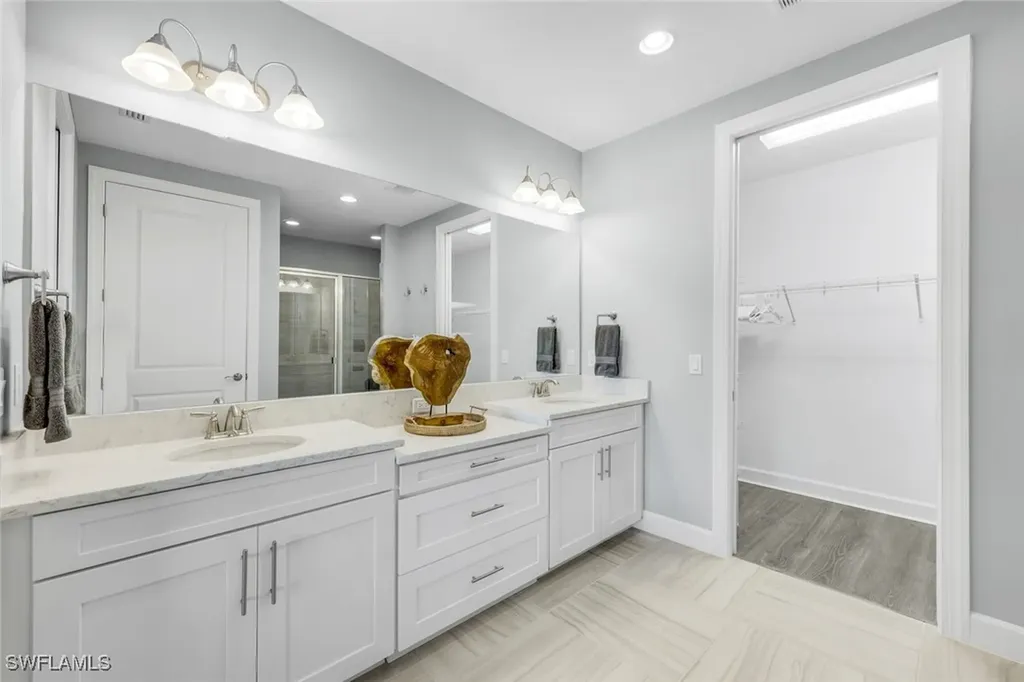 9641 Montelanico Loop Naples FL 34119