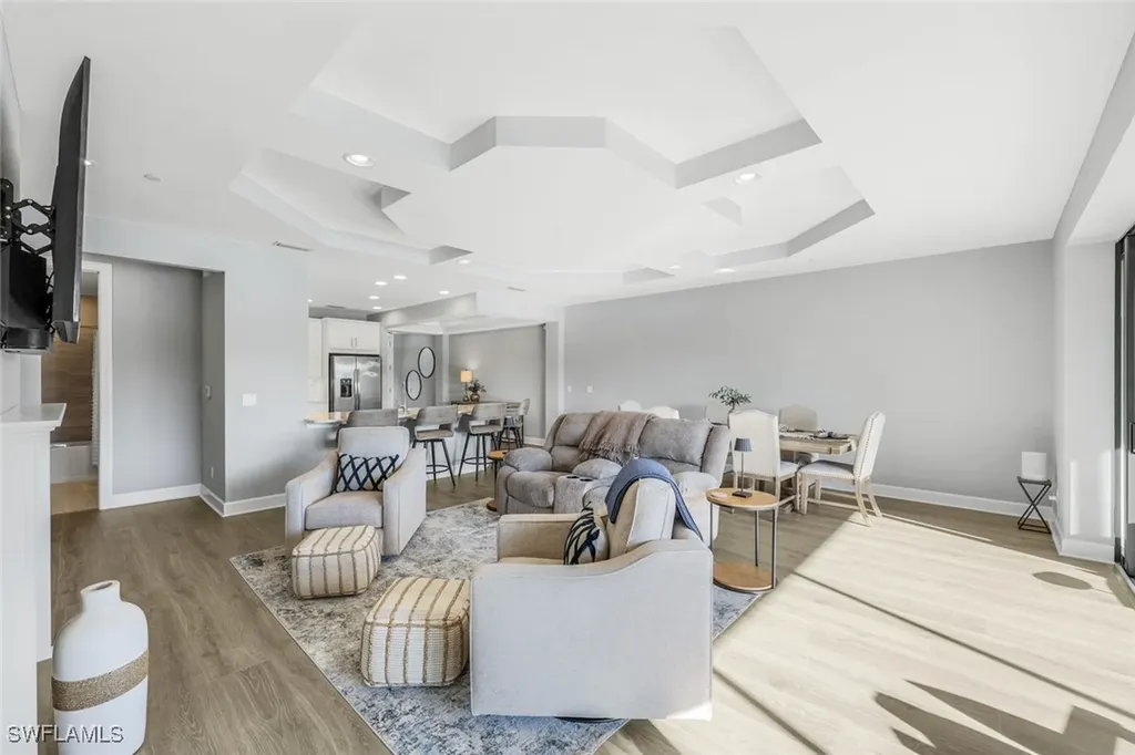 9641 Montelanico Loop Naples FL 34119