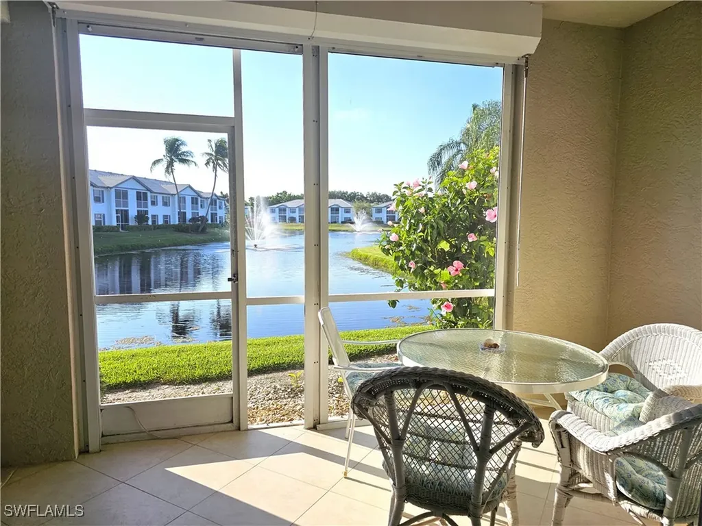 818 Tanbark Drive Naples FL 34108