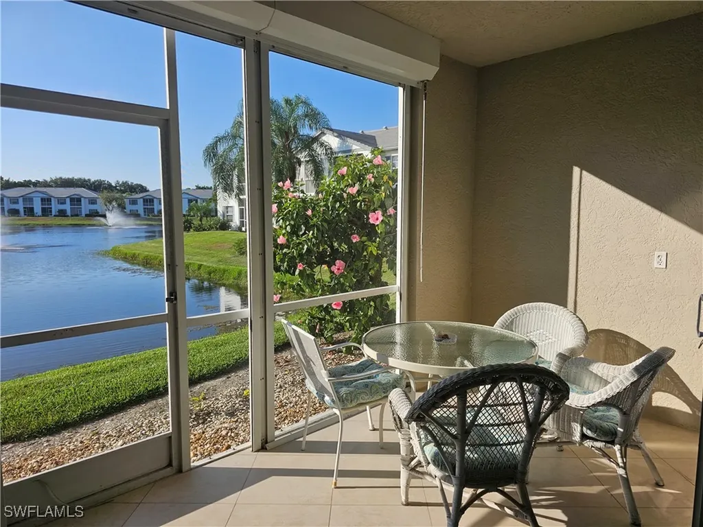 818 Tanbark Drive Naples FL 34108