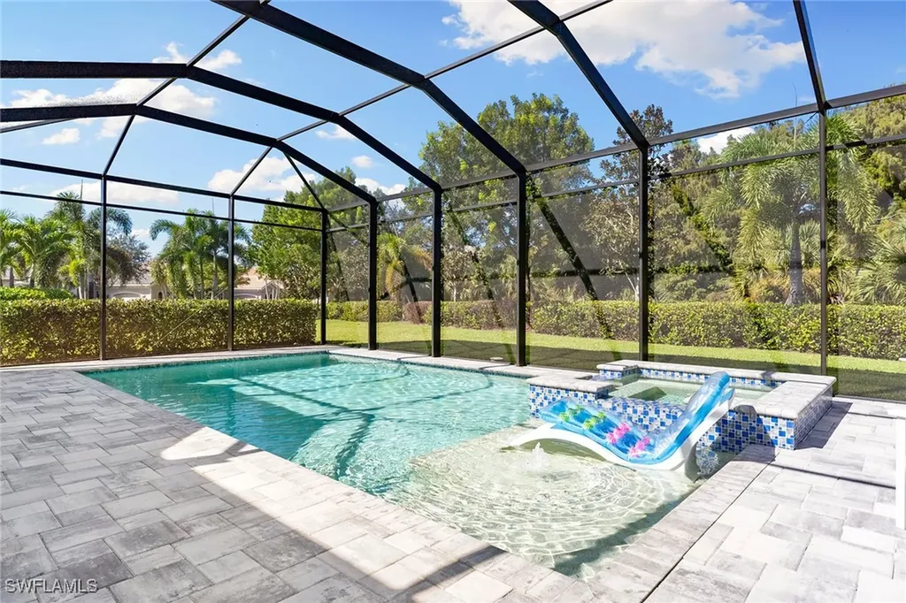 Naples FL, 12460 Wisteria Drive
