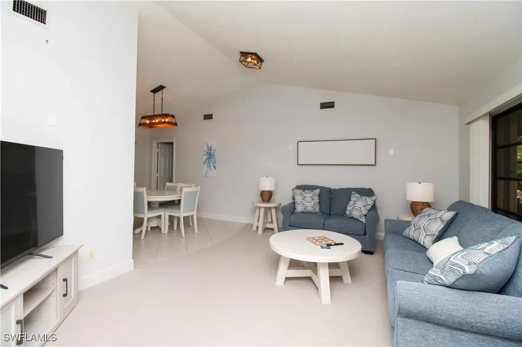 213 Bay Meadows Drive Naples FL 34113