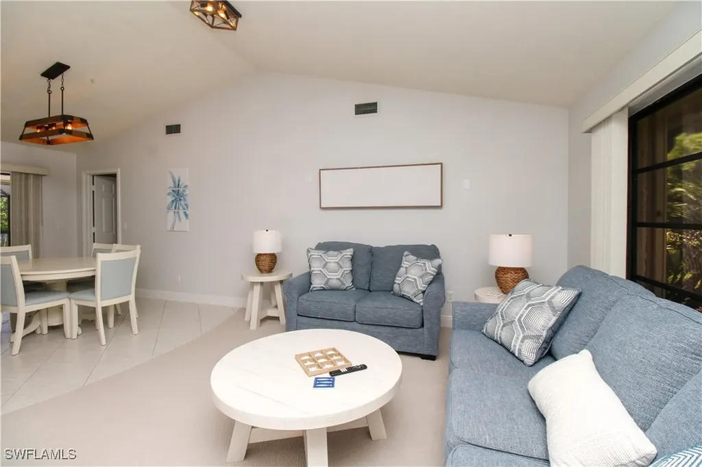 213 Bay Meadows Drive Naples FL 34113